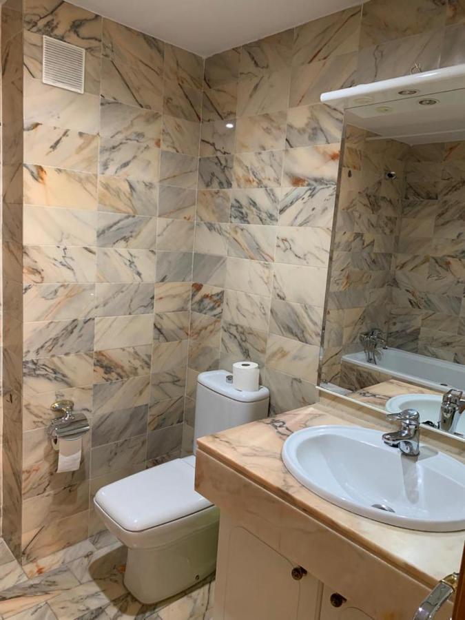 Apartamento Con Encanto Y Parking Privado Y Gratuito 格拉纳达 外观 照片